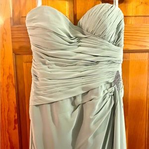 Bill Levkoff gown Size 14 Seafoam green